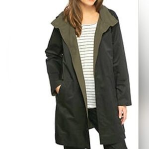 Eileen Fisher Reversible Black Green Rain Coat Hood